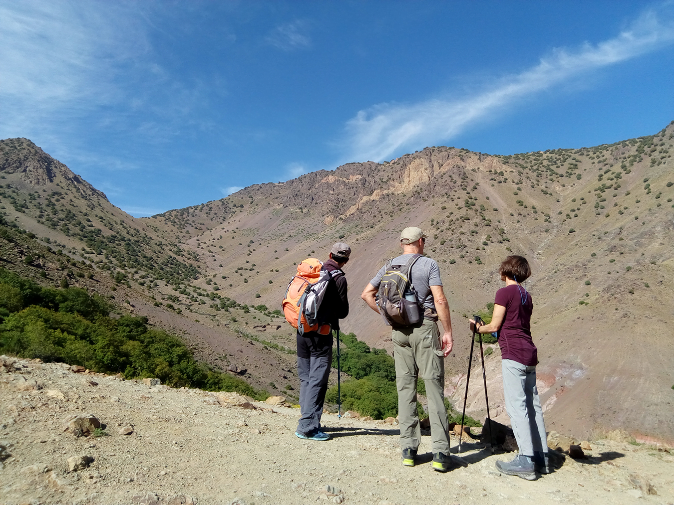 ποΈ Embarking on an Enchanting Expedition: Exploring the Allure of Trekking in the Majestic Atlas Mountains πΆββοΈπ 1 trek atlas 2 jours